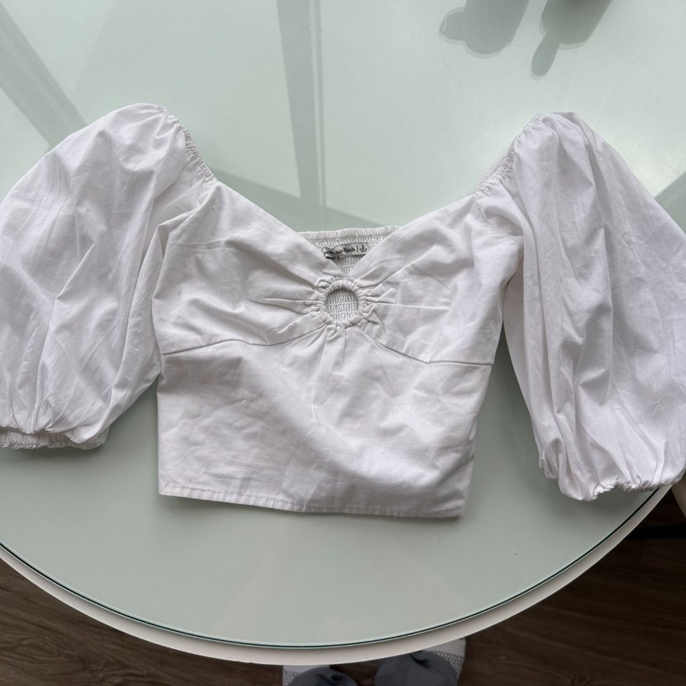 Abercrombie & Fitch Women's White Crop-top